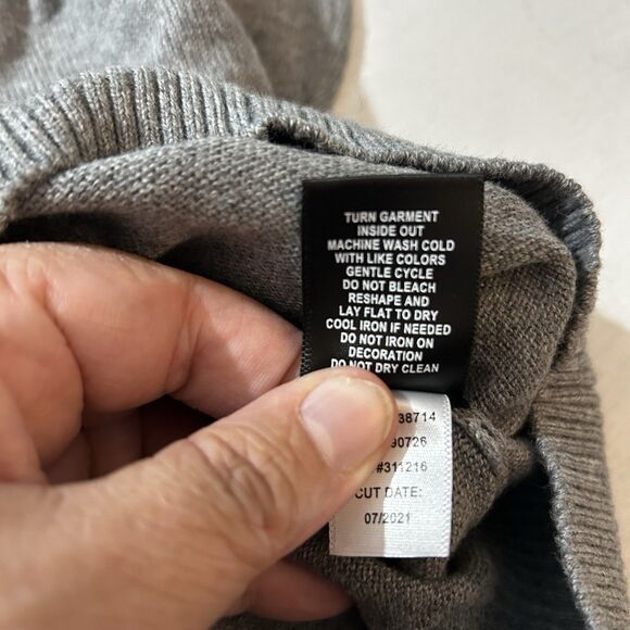 NWT Torrid Sequined "CHEERS" Sweater, 3XL, Gray Pullover, Cotton, Holidays - Picture 7 of 7